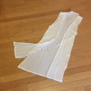 Saint Tropez West white viscose midi vest or swimsuit cover size large